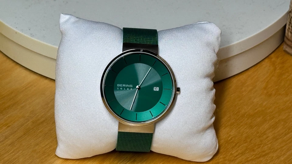 Bering Herren Uhr Solar Grün - Bild 3 von 4