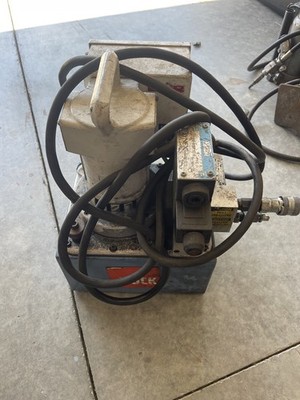 Huck 940 -220 Powering Hydraulic Unit Rivet Riveting Riveter Pump 230V #2