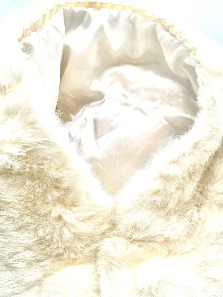 Vintage White Rabbit Fur Stole, Mid-Century, Fully Lined with Hook Clasp Closure - Image 2 of 3