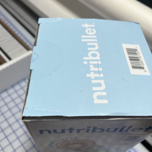 Frullatore Nutribullet 3 pezzi -24 once tazza 500 Watt blu cielo lucido nuovo in scatola - Foto 7 di 8