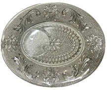 Glass Oval Sandwich Luncheon/Snack Plate. No Chips Or Cracks. Very Nice