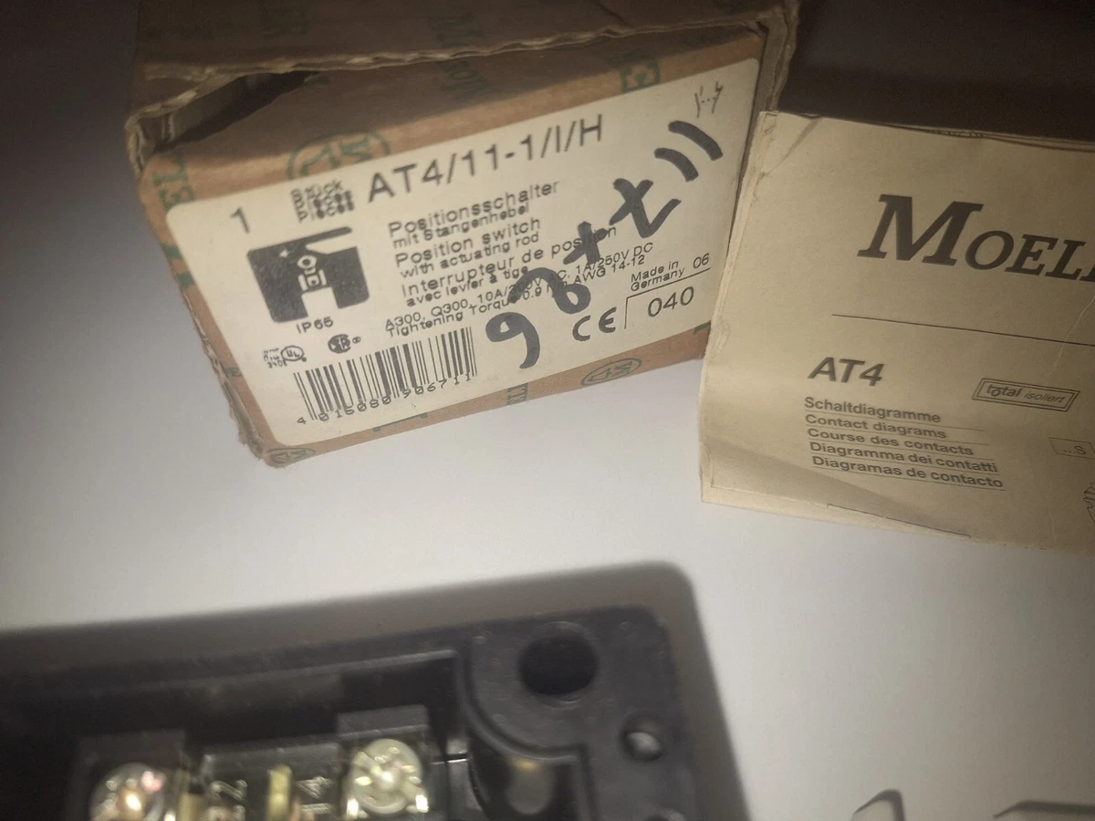 NEW GENUINE MOELLER AT4/11-1/I/H POSITION SWITCH