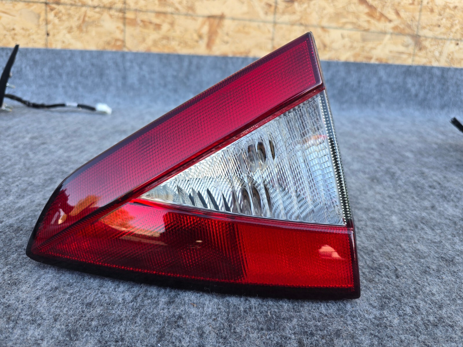 RIGHT SIDE INNER TAILLIGHT LAMP OEM 08-19 MASERATI GRANCABRIO GRANTURISMO M145
