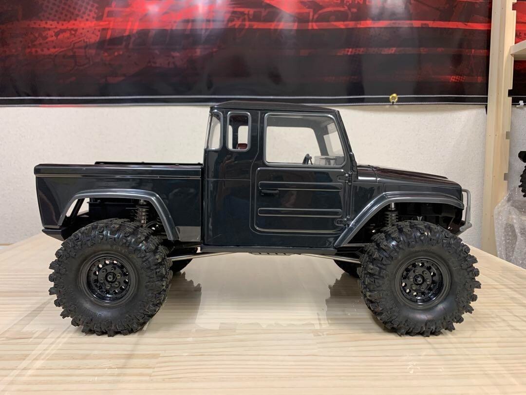 Vanquish Products VS4-10 Phoenix 1/10 Crawler From Japan | eBay Vanquish Products VS4-10 Phoenix 1/10 Crawler From Japan | eBay
