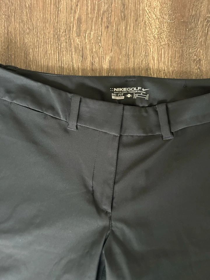 Pantalones Cortos Para Mujer Nike Golf Talla 8 DriFIT 11" Entrepierna Negros Tour Performance Bermudas Foto 2 de 4