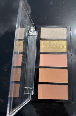 BCBG Generation 5 Pc Highlight Contour Palette w/ Brush Blush Bronzer New