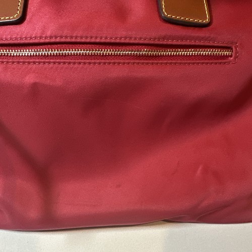 Dooney & Bourke Wayfarer Borsa grande in nylon per vino - Foto 3 di 23