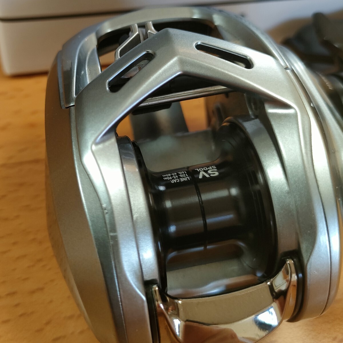 Daiwa Alphas SV TW 800- XH JDM Baitcasting Reel brand new