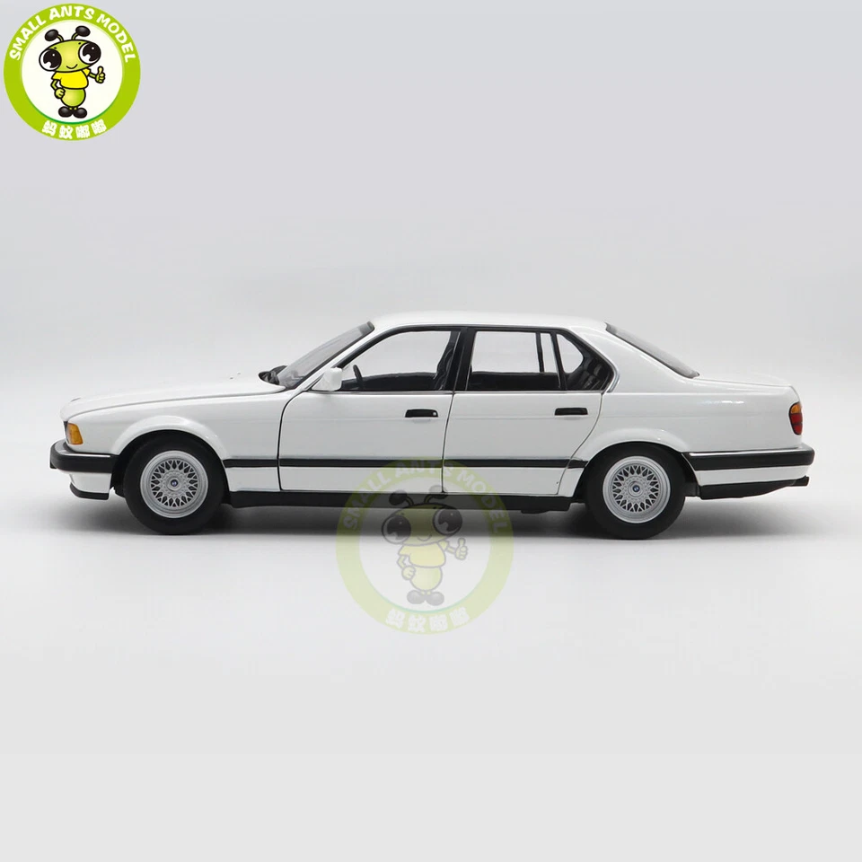 1/18 BMW 730i E32 1986 Minichamps White Diecast Model Toy Car Gifts For Father - Image 2 of 4