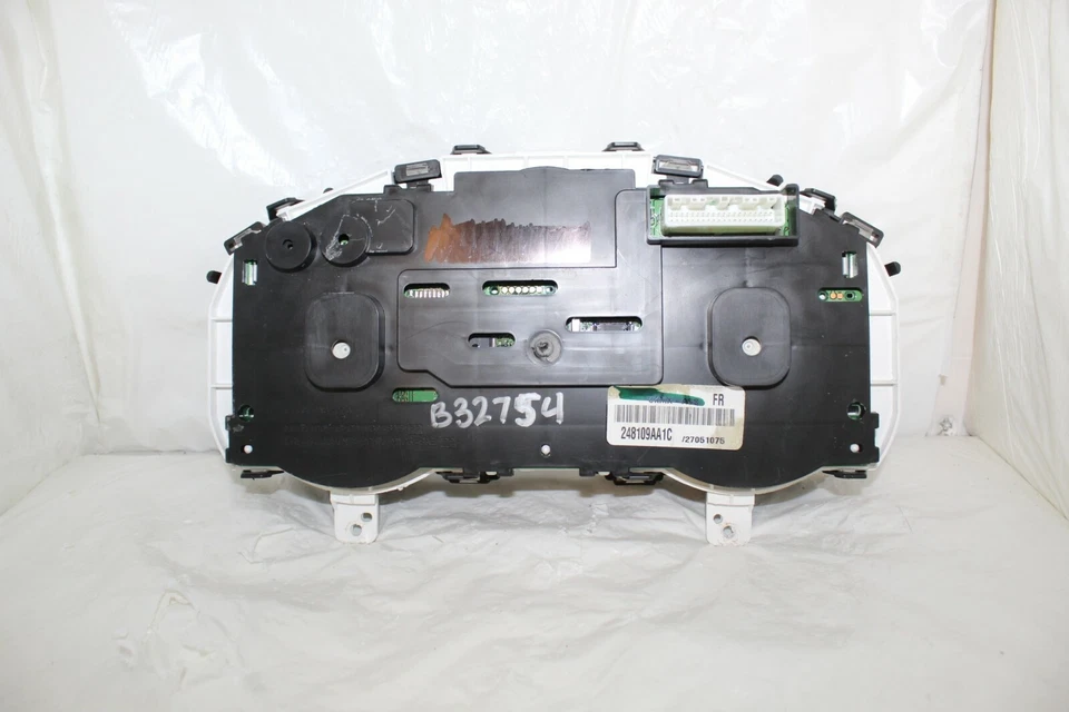 Medidores de painel de instrumentos velocímetro 2011 2012 Nissan Sentra 85.925 milhas - Imagem 4 de 4