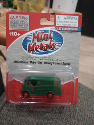 CMW MINI METALS #30358 1:87 INTERNATIONAL METRO VAN-RAILWAY EXPRESS AGENCY  HH