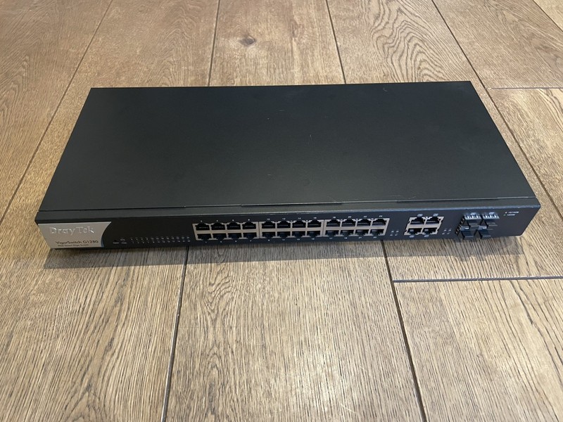 Draytek Vigor Switch series G1280 28 Port Smart Giga Switch
