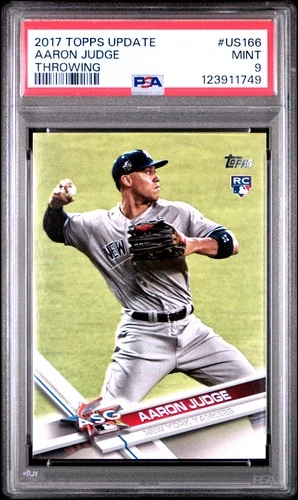 2017 Topps Update #US166 Aaron Judge Throwing PSA 9