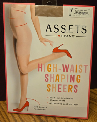 Spanx Assets , Shaping Shears, Size 1 Nude  95- 125 Lbs. Pantyhose NEW