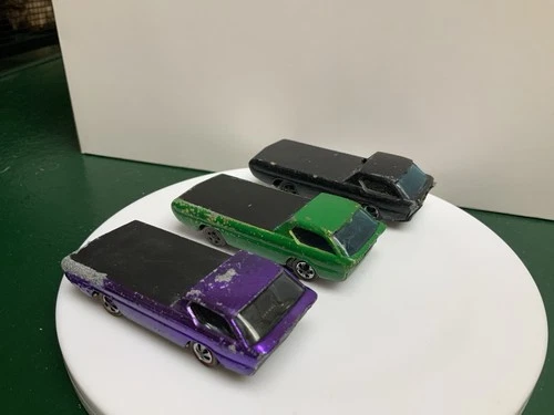 Hot Wheels Redline Deora Junk Lot 3 Pack-2 UK, 1 US For Restoration