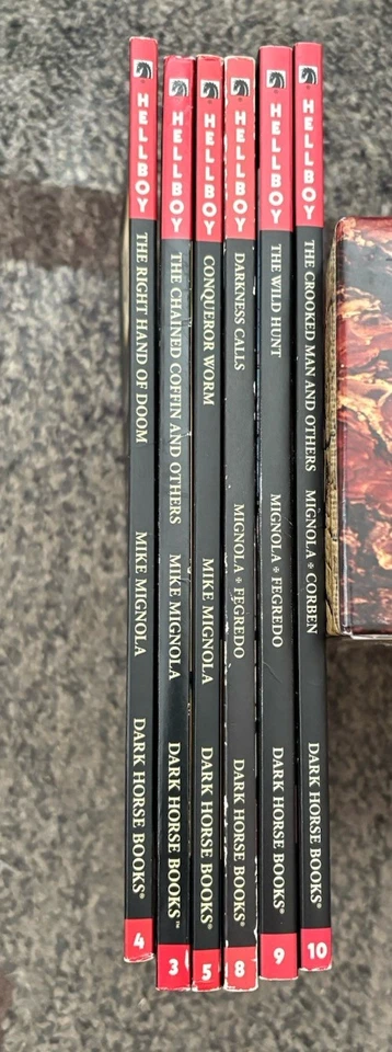 Lote Hellboy TPB volúmenes 3 4 5 8 9 10 Dark Horse Mike Mignola novela gráfica Foto 2 de 4