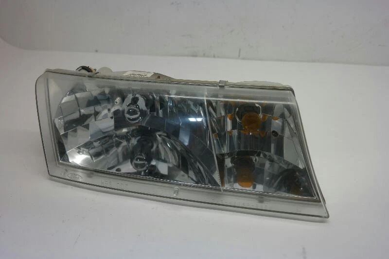 1999 99 MERMERCURY GRAND MARQUIS ПАССАЖИРСКАЯ ПРАВАЯ ФАРА OEM - Изображение 2 из 4