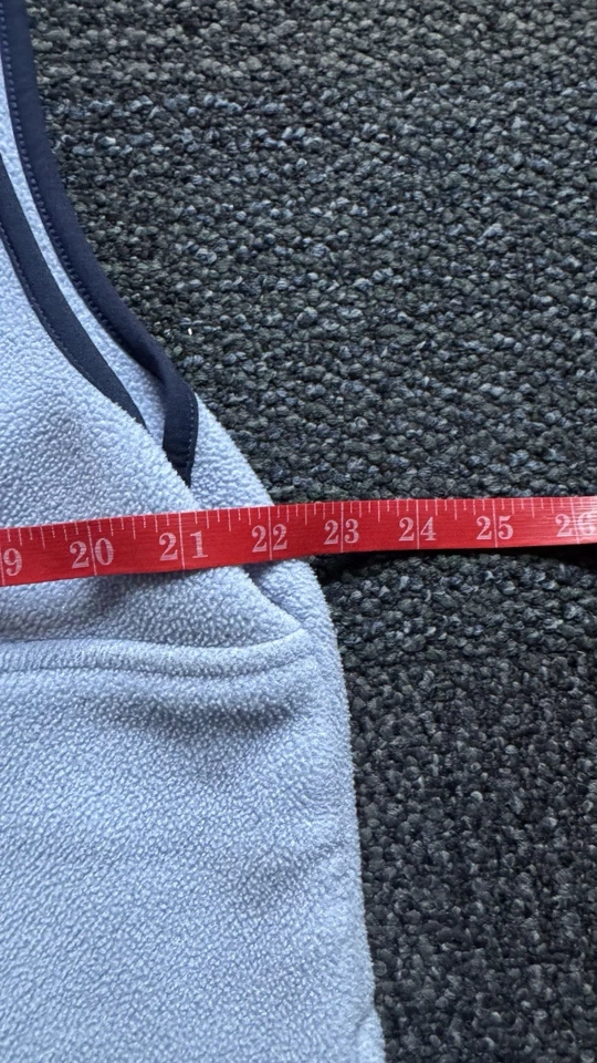L.L. Bean Light Blue Fleece Zip-Up Vest Size Medium - Image 4 of 4