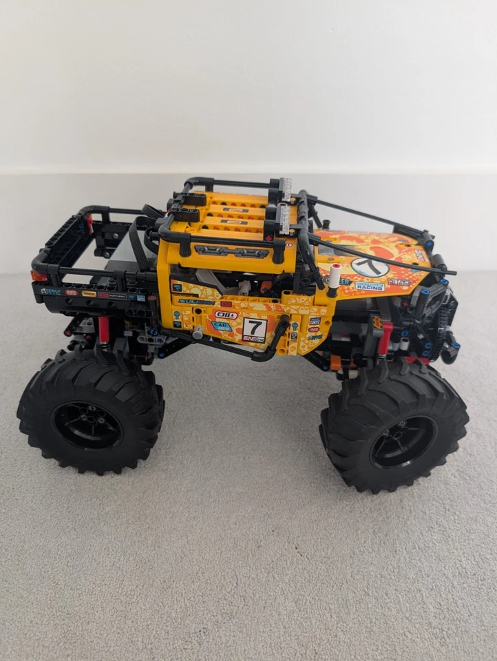 LEGO Technic 42099 4x4 X-treme Off-Roader, photo 2 of 5