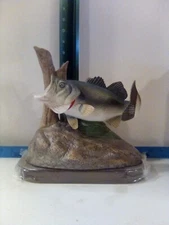 Lionstone Whiskey Decanter Large Mouth Bass #2 w. wood base & styrofoam casing. 