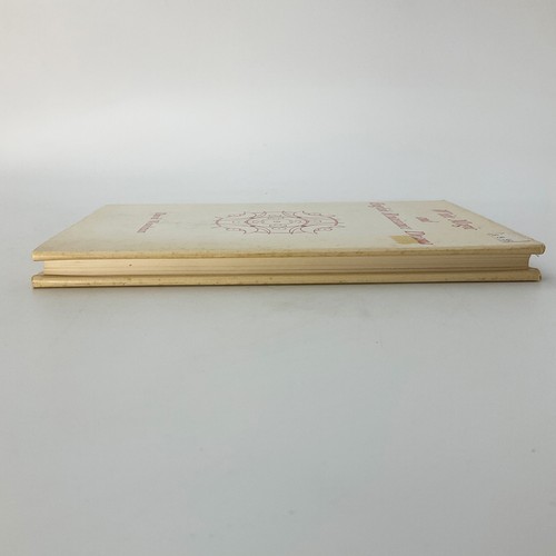 White Magic and English Renaissance Drama David Woodman Hardcover Book - Picture 4 of 19