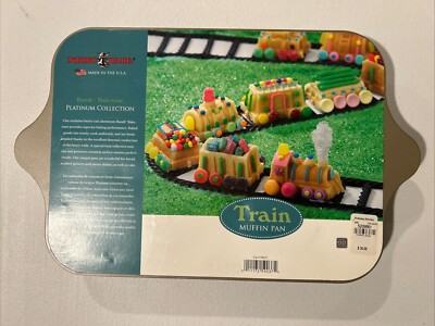 Williams Sonoma Railway Train Cake Pan Mold Nordic Ware Nonstick Muffins Bread