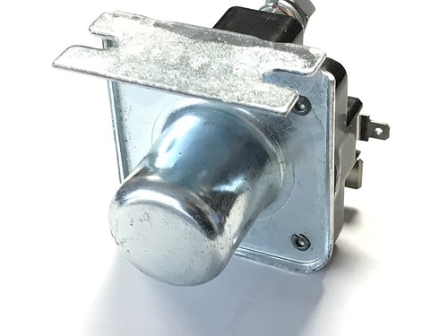 Humber Hawk, Super Snipe, Sceptre Starter Solenoid - Picture 2 of 4