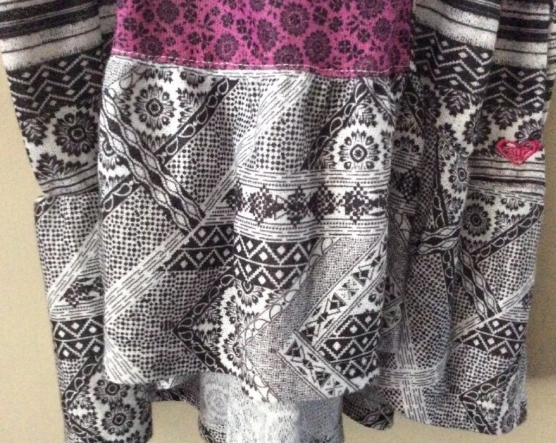 Nuevo Verano Niñas Roxy Negro Blanco Púrpura L/XL/10/12 Floral Solero Roxy Niña Foto 3 de 4