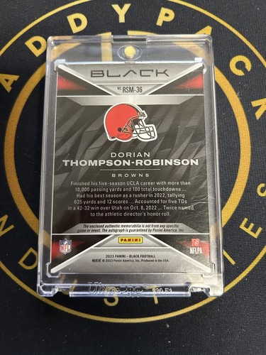 2023 Panini Black - Rookie Signature Materials Dorian Thompson-Robinson #RSM-36 - Picture 2 of 2
