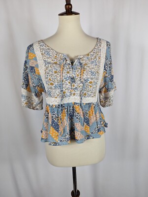 American Eagle Patchwork Cropped Floral Short Sleeve Swing Blouse Size Small S