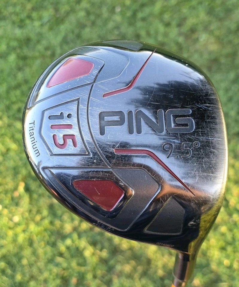 Ping i15 Driver 9,5° Graphit Stiff Flex Rechtshänder mit Headcover Delle auf Krone