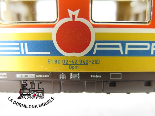 TU282 H0 ~AC MÄRKLIN 42997 Schnellzugwagen-Set "Apfelpfeil" (2) IAO - OVP - Picture 18 of 23