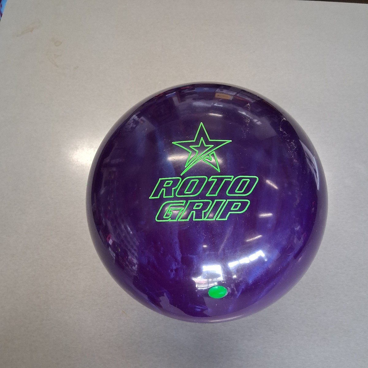Roto Grip RST X-2 1ST QUALITY bowling ball 15 LB. NEW IN BOX