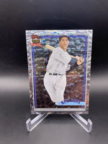 2026 Topps Series 2 Joe DiMaggio Crackle Foil (RAW)