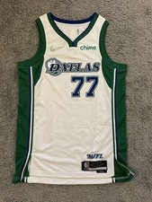 Dallas Mavericks Luka Doncic 2021-2022 City Edition Swingman Jersey Size M/44