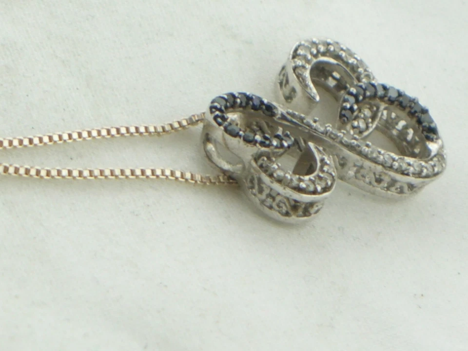 Sterling  Silver JANE SEYMOUR BLACK & WHITE DIAMOND OPEN HEARTS PENDANT CHAIN ex - Image 4 of 4