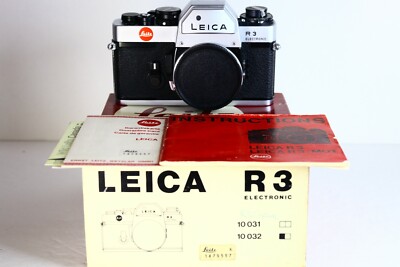 LEICA R3 ELECTRONIC SILVER CHROME MF FILM CAMERA W/BOX PAPERS