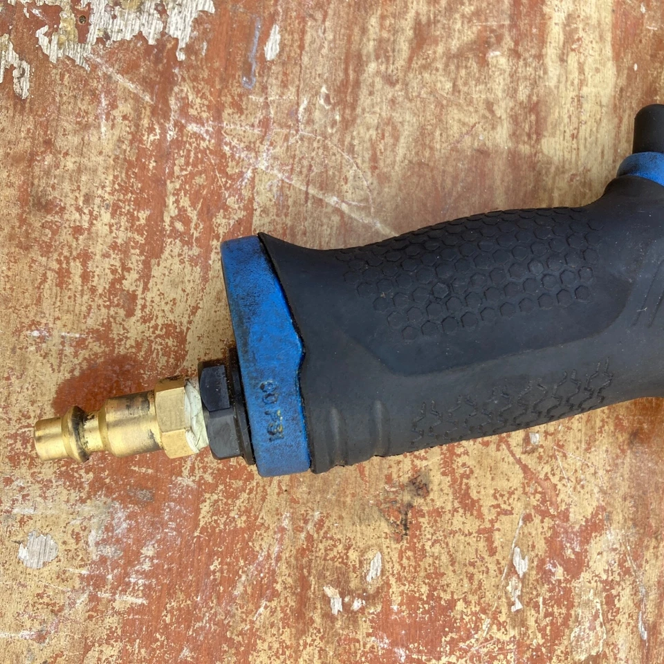 Kobalt SGY-AIR225 Pneumatic Air Hammer with Hammer Bit - Image 3 of 4