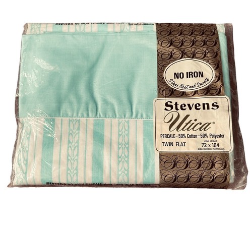 Sweet Vintage Flat Sheet w/Single Case Featuring Stripes and