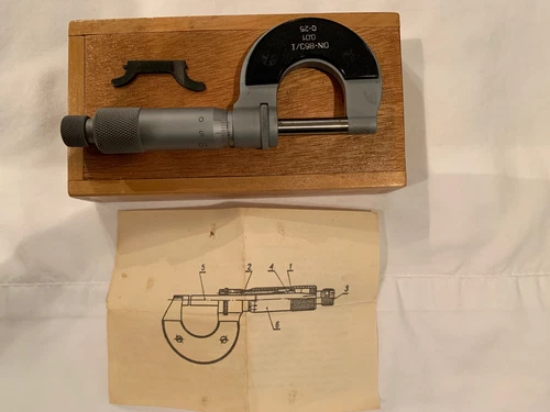 micrometer Vint w/wooden dovetail box German Instruct. 0.01/0-25mm DIN-863/I