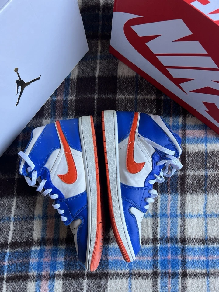 Nike Air Jordan 1 Mid, foto 3 di 5