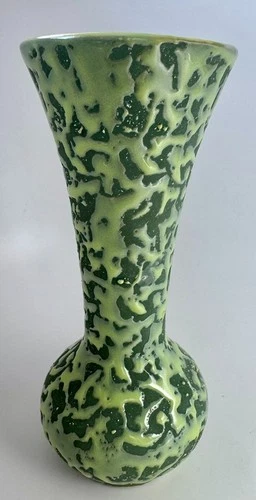 Vintage McCoy Brocade Modern Green Splatter Speckle on Matte Green Bud Vase MCM