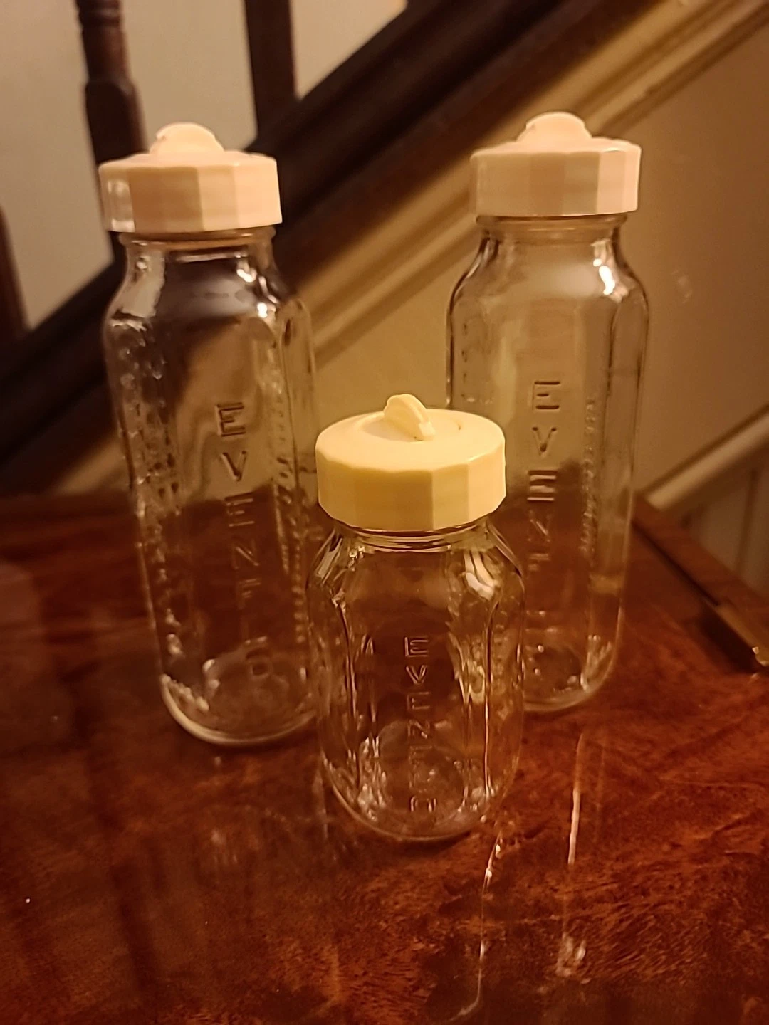 3 Vtg 50s/60s Evenflo 4 8oz Glass Nurser Baby Bottles w White Lids & Disc Caps