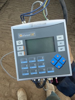 UNITRONICS Vision 130 For Parts
