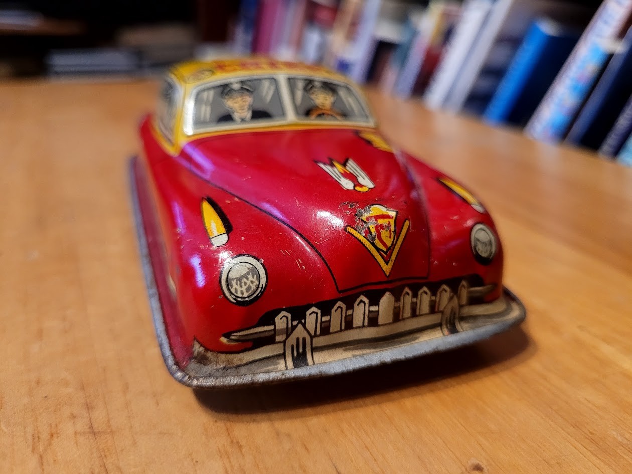 VERY NICE VINTAGE 1950s CRAGSTAN TIN LITHO FRICTION FIRE CHIEF CAR