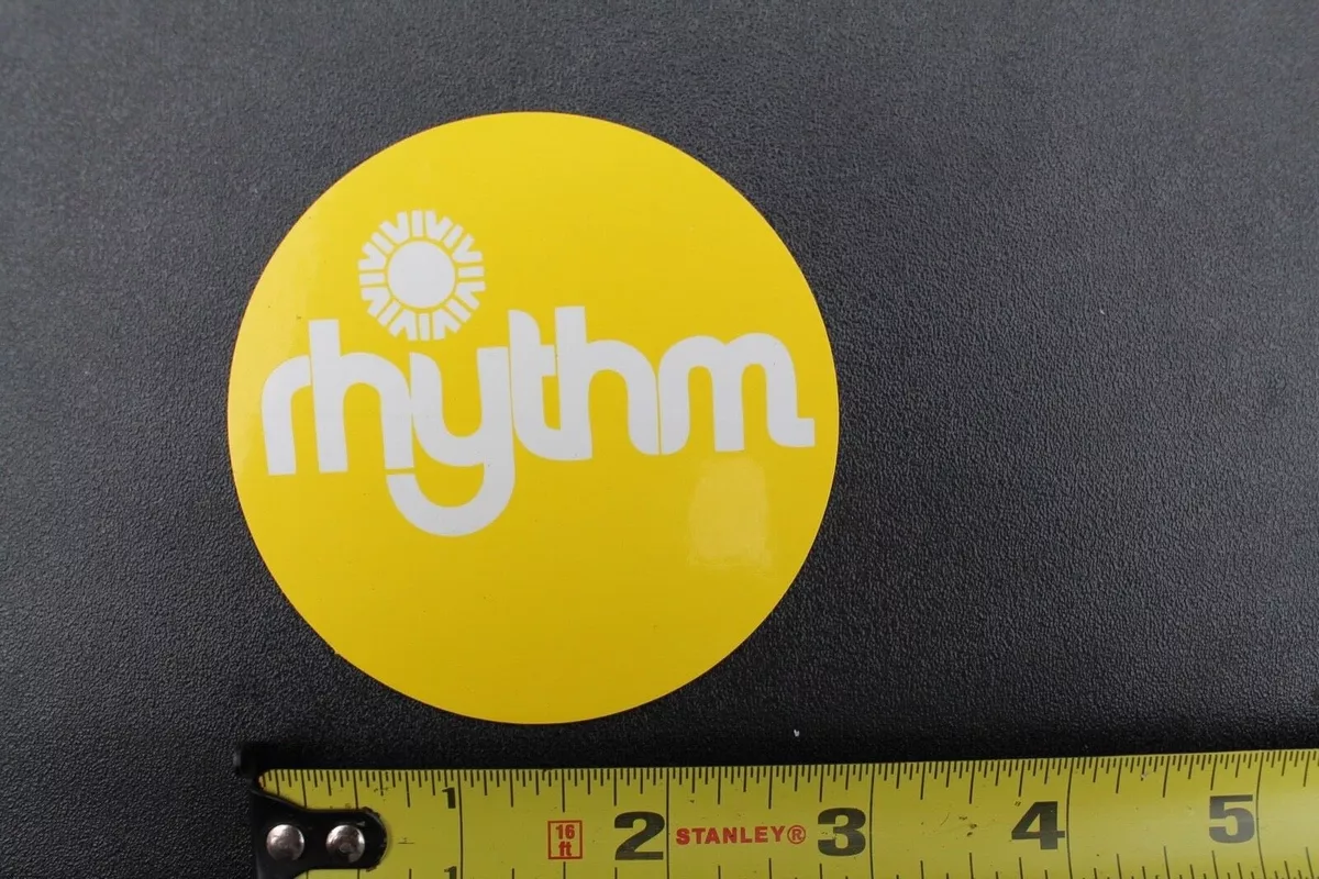 Rhythm surf clothing online