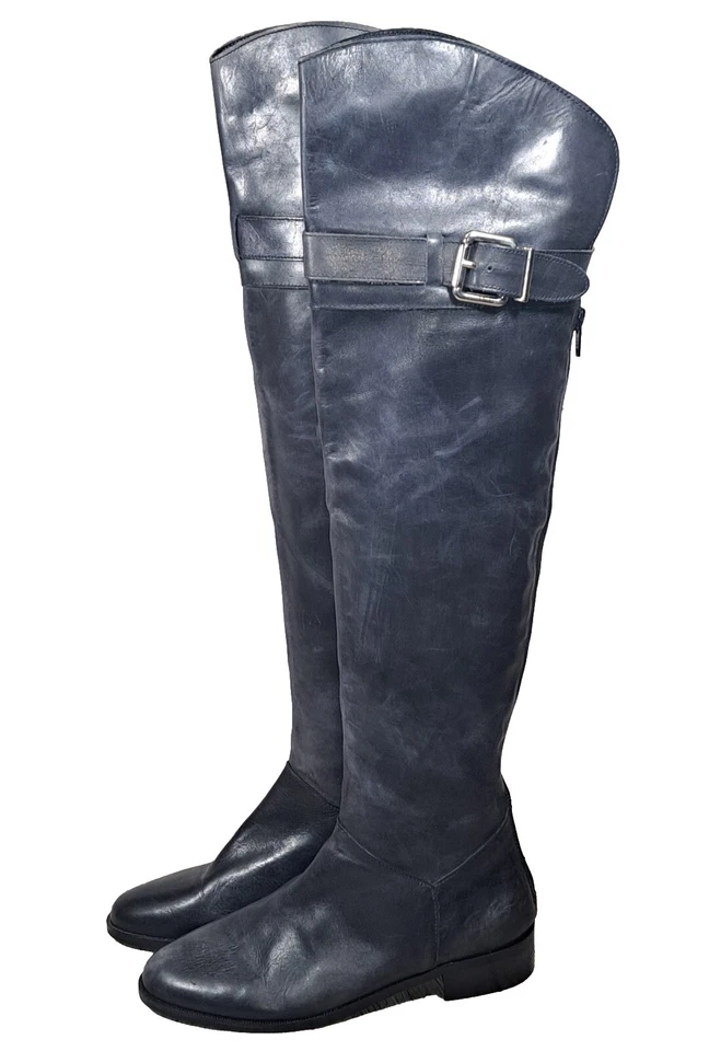 Bota Charles David Reed de cuero envejecido negro con hebilla sobre la rodilla talla 5,5 Foto 4 de 4