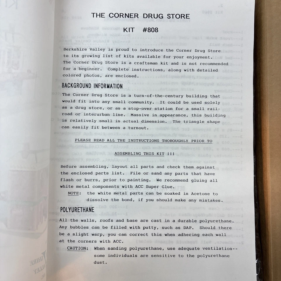 Berkshire Valley O Scale #808 Corner Drug Store, NIB combine shipping - Image 3 of 4