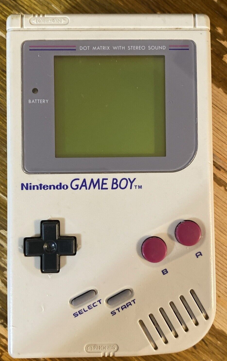 Original 1989 Nintendo Game Boy w/Hard Portable Carry-All by