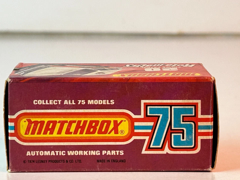 Matchbox Superfast Rola-Matics Range Rover Police Patrol Truck with Original Box - Image 2 of 4